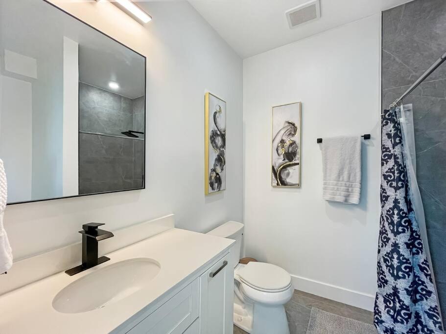 Central Dc Apt , City Skyline View , Close To All Washington Extérieur photo